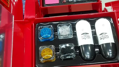 Make up kit