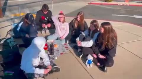 California Middle School Kicked Students Outside To The Curb For Not Wearing Masks