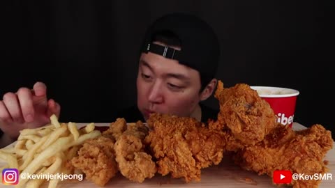 ASMR MUKBANG JOLLIBEE