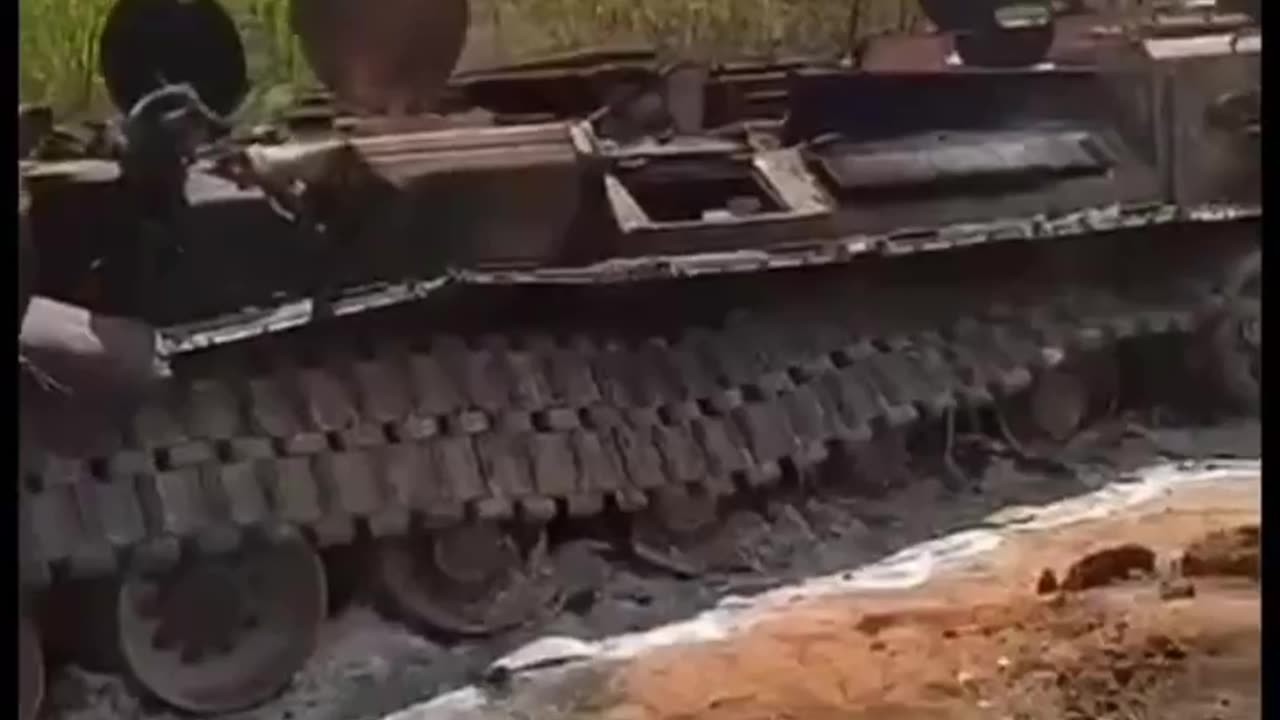 A Massive Soviet Gun Detonated While being Fired(INSANE)