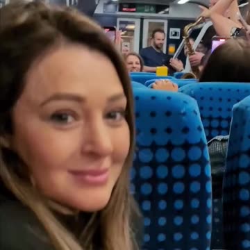 Late-Night Delight: Saxophone Maestro Wows Passengers on the Last Train