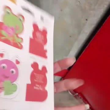 The cutest. It makes me want to have pet frogs again.