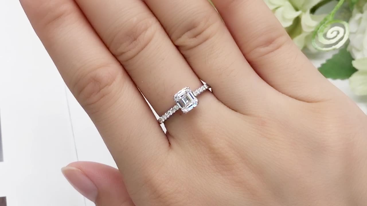 MSR-564 1Ct Emerald Cut Lab Diamond 18K White Gold Ring