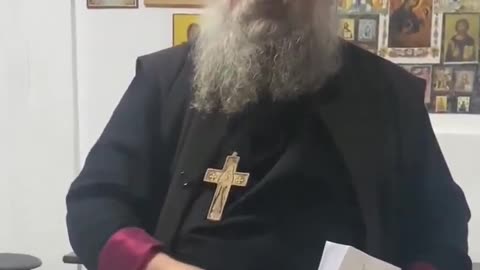 Ereticul Ecumenist Ghedeon Hulitor,Schismatic,Apostat,Antihrist,Batjocoritor al Semnului Sv. Cruci