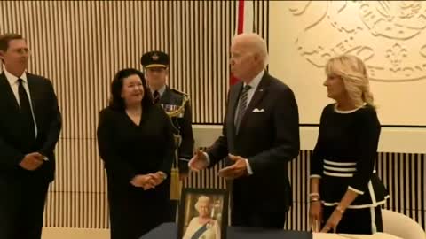 President Joe Biden Speaks After Queen Elizabeth’s Death I LIVE