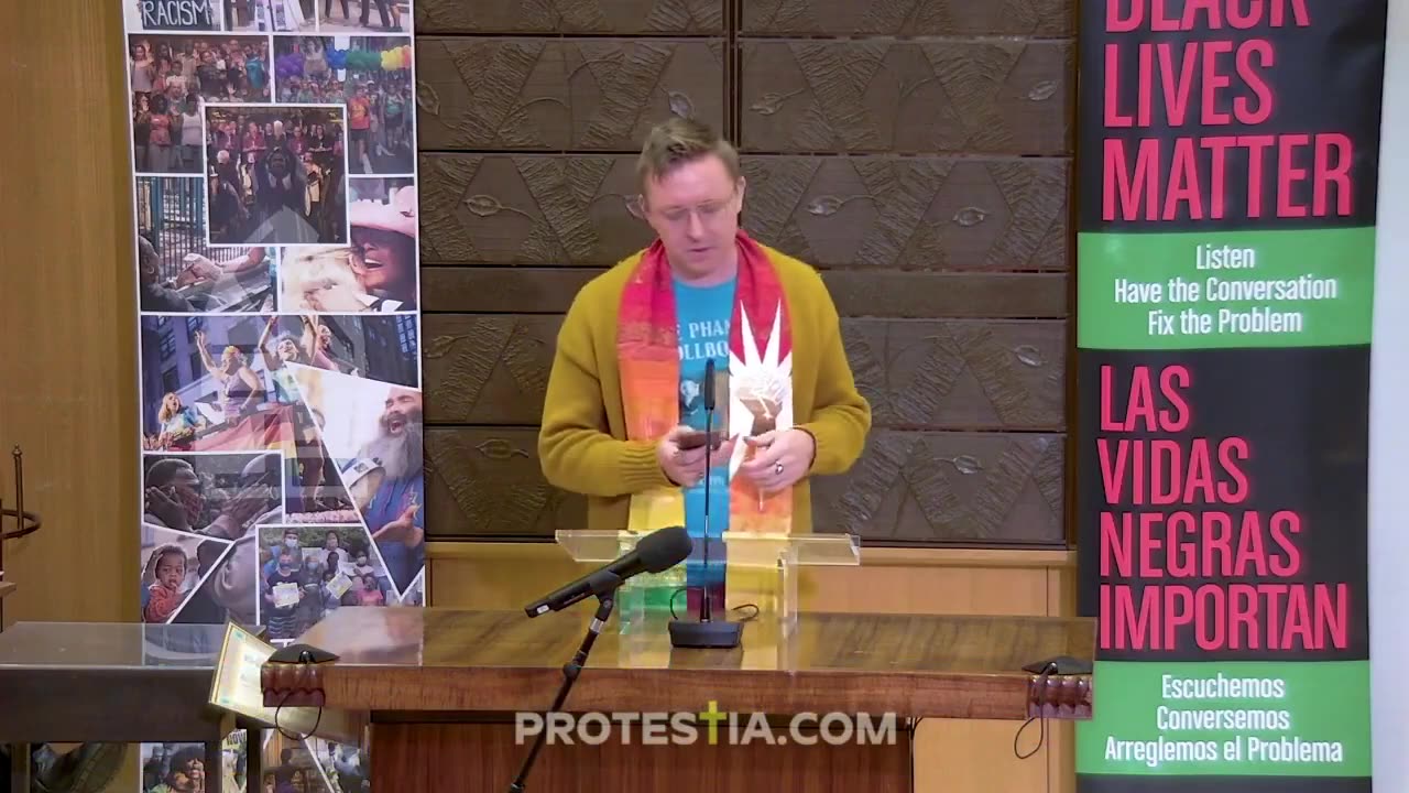 Pastor prays for people killed by trans violence and says their deaths are a type of 'crucifixtion'