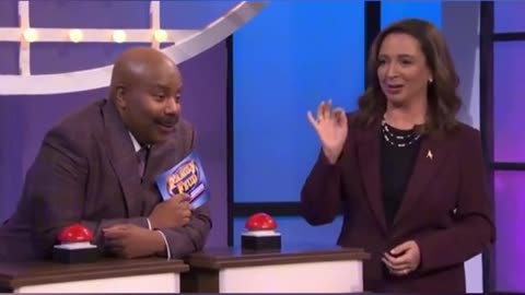 Saturday Night Live turns on Kamala