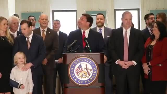 Ron DeSantis’ Perfect Reaction to Leftist Protesters Interrupting His speech