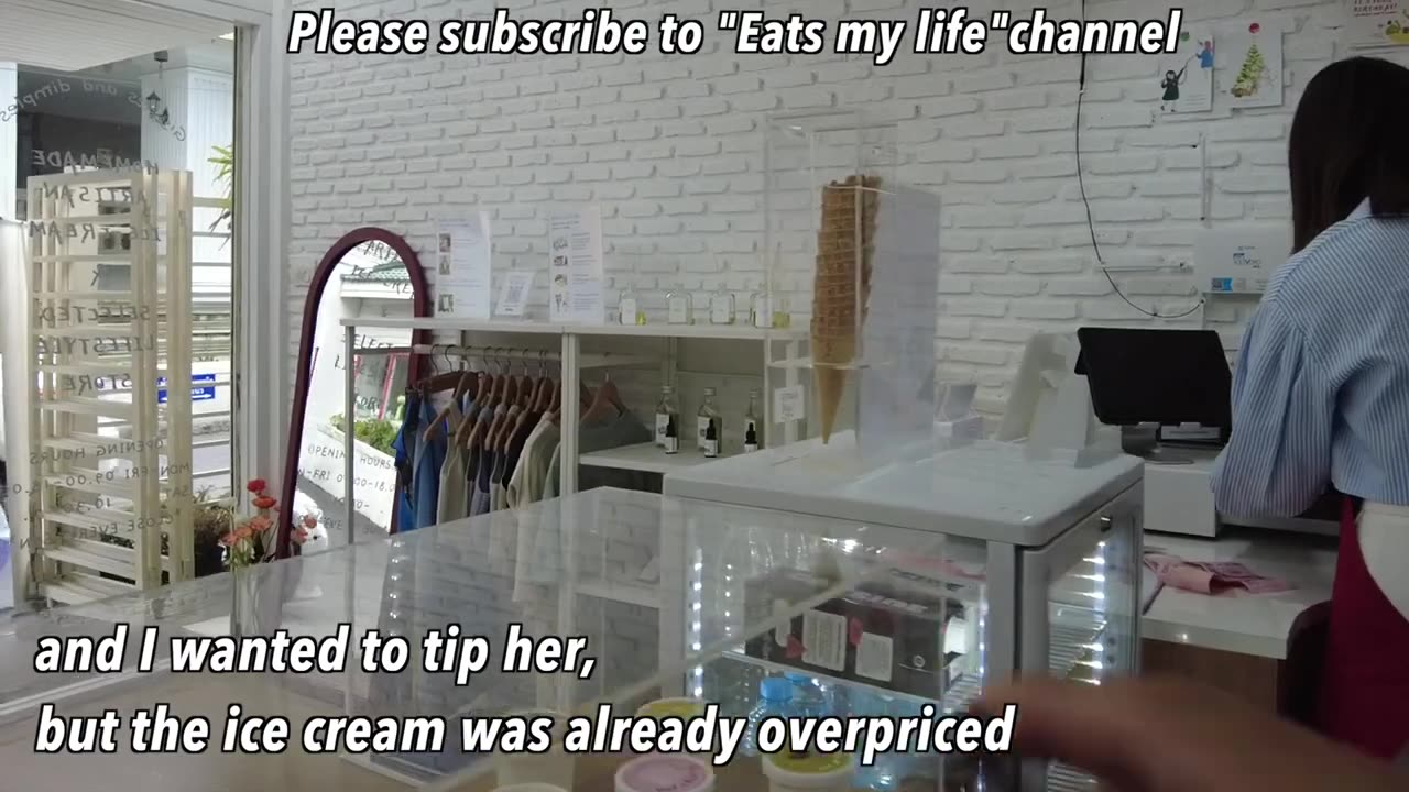 I helped a beautiful Thai ice cream shop girl who wanted to go to Korea