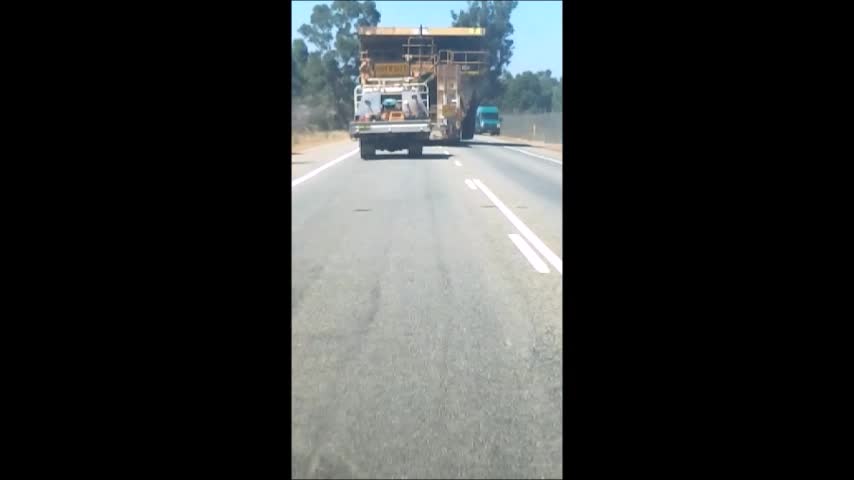 On the way home from Wongan behind Haul Packs