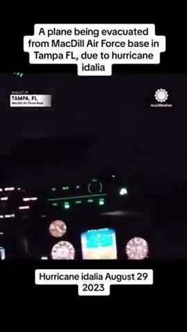 Military Pilot Records Strange Lightning During Evacuation Due To Hurricane Idalia