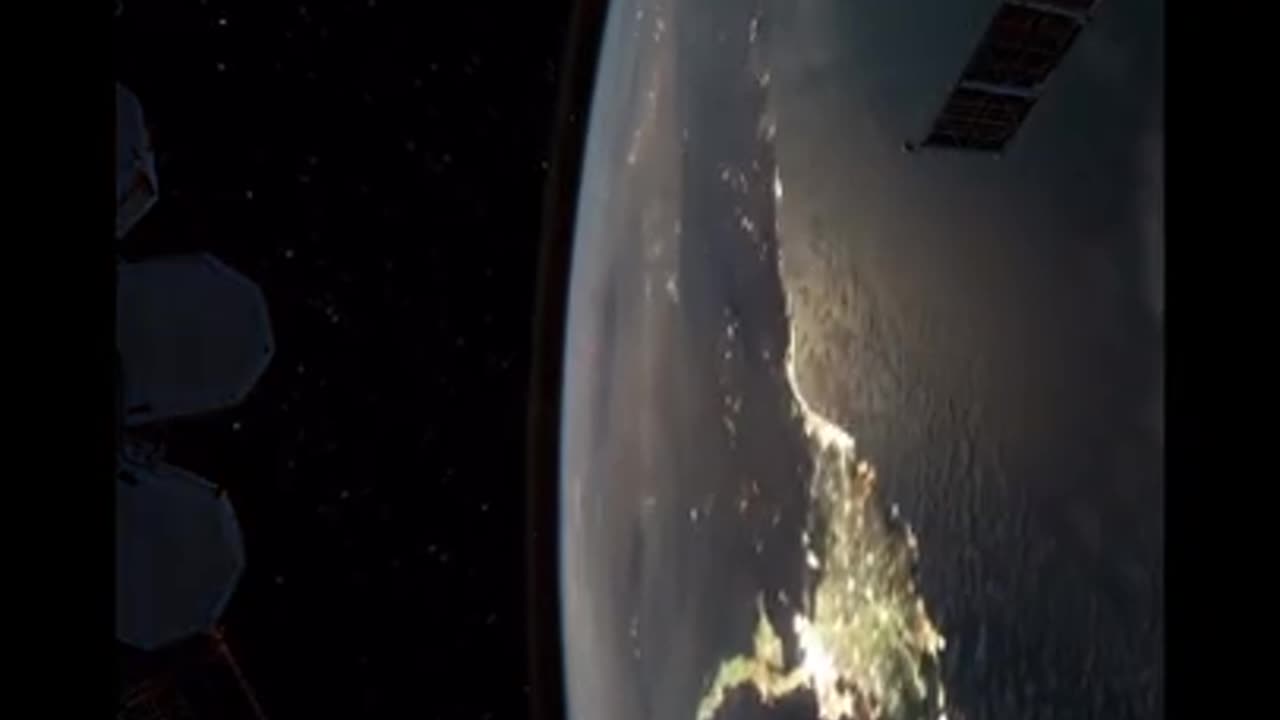 ISS Facts In 60 Seconds - How High_ How Fast_ How Many Orbits. (I believe I can Fly)(720P_HD)