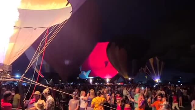 labor day weekend #baloonglow #laborday #hotairballoon #fire #blowup #labordayliftoff