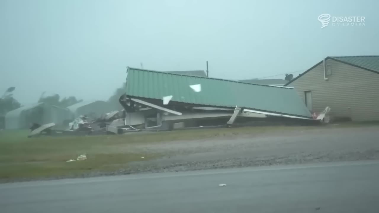 When Nature Gets Scary- Footage of Natural Disasters Caught On Camera!