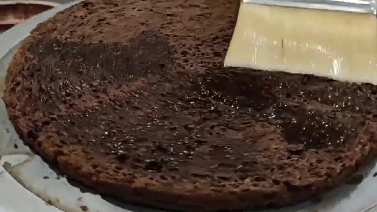 Celebrate the Christmas day party with black chocolate cake 🎂 🥮 🍥 🥞 🧁 🍰