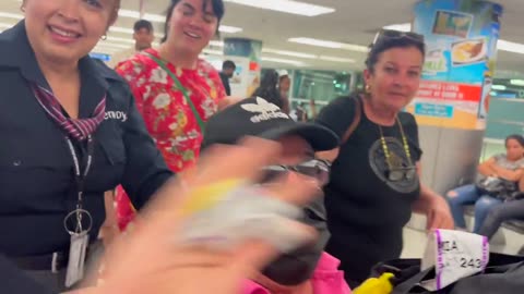 Fugindo do regime:ex-líder do Partido Comunista de Cuba Manuel Menéndez Castellanos chegou a Miami.