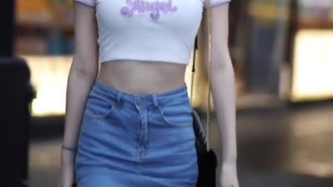 BEAUTIFUL GIRL,,,,,,,,street fashion