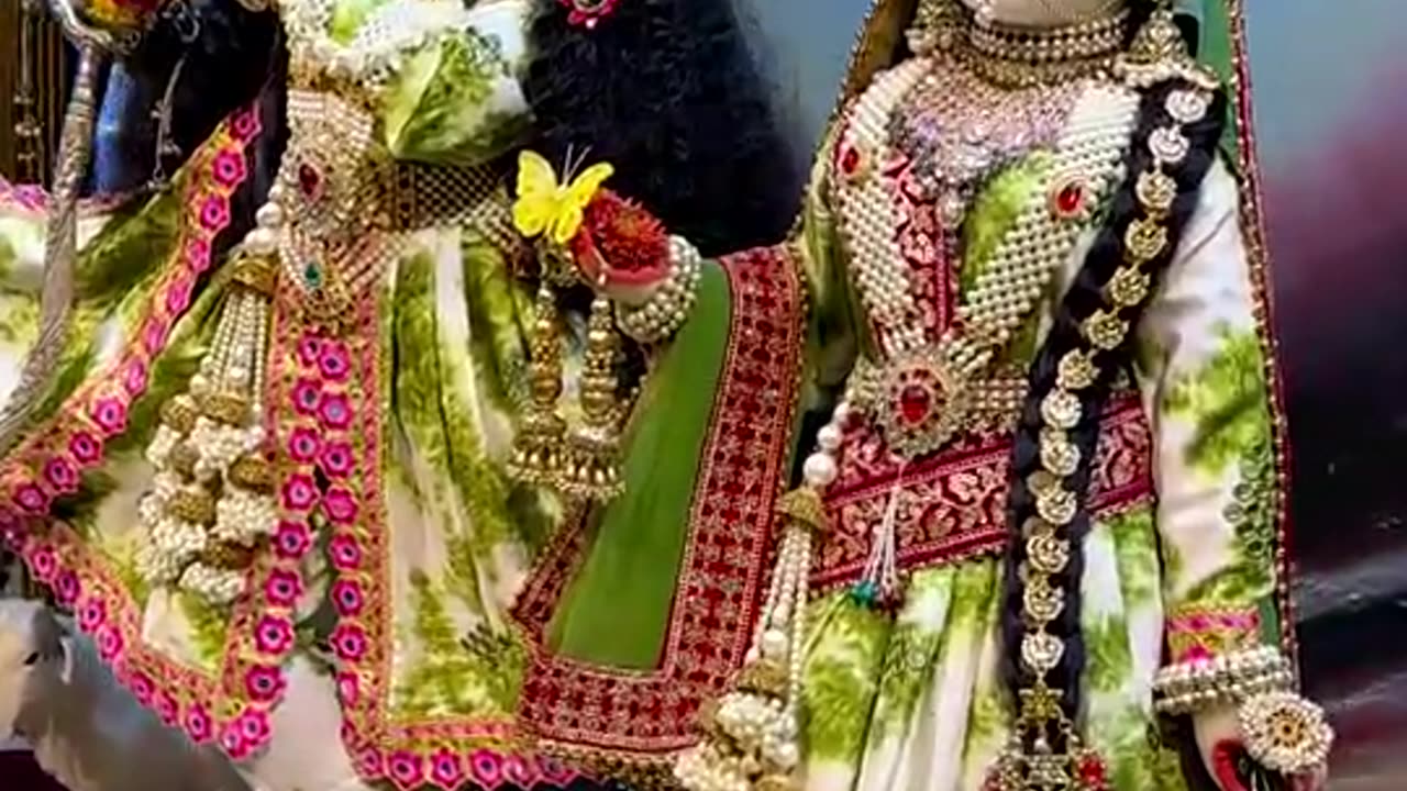 Radhe Radhe radha rani