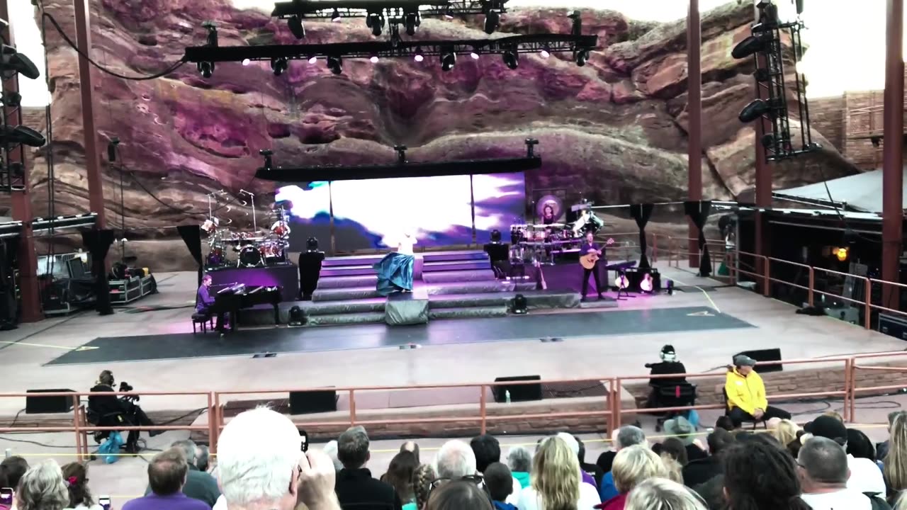 Amazing Grace Live from Red Rocks Amphitheatre