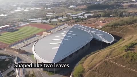 The gymnasium is in the shape of two leaves