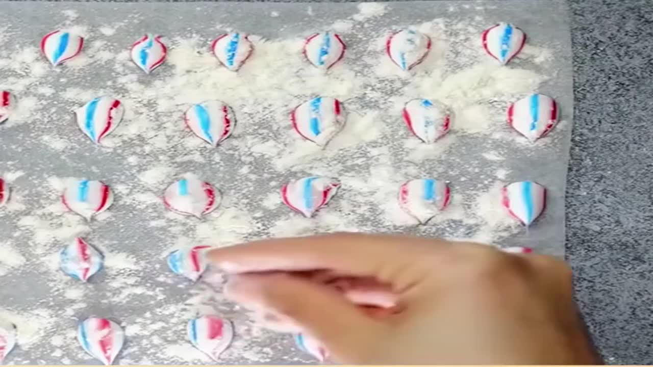 Amazing uses of toothpaste #fyp #foryou #tiktok #foryoupage #lifetips #smusingwaste