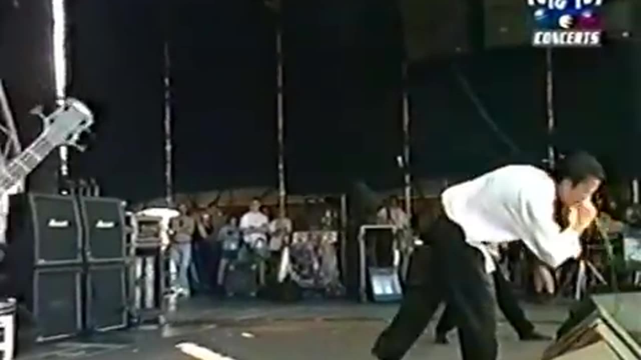 Faith No More live 1997