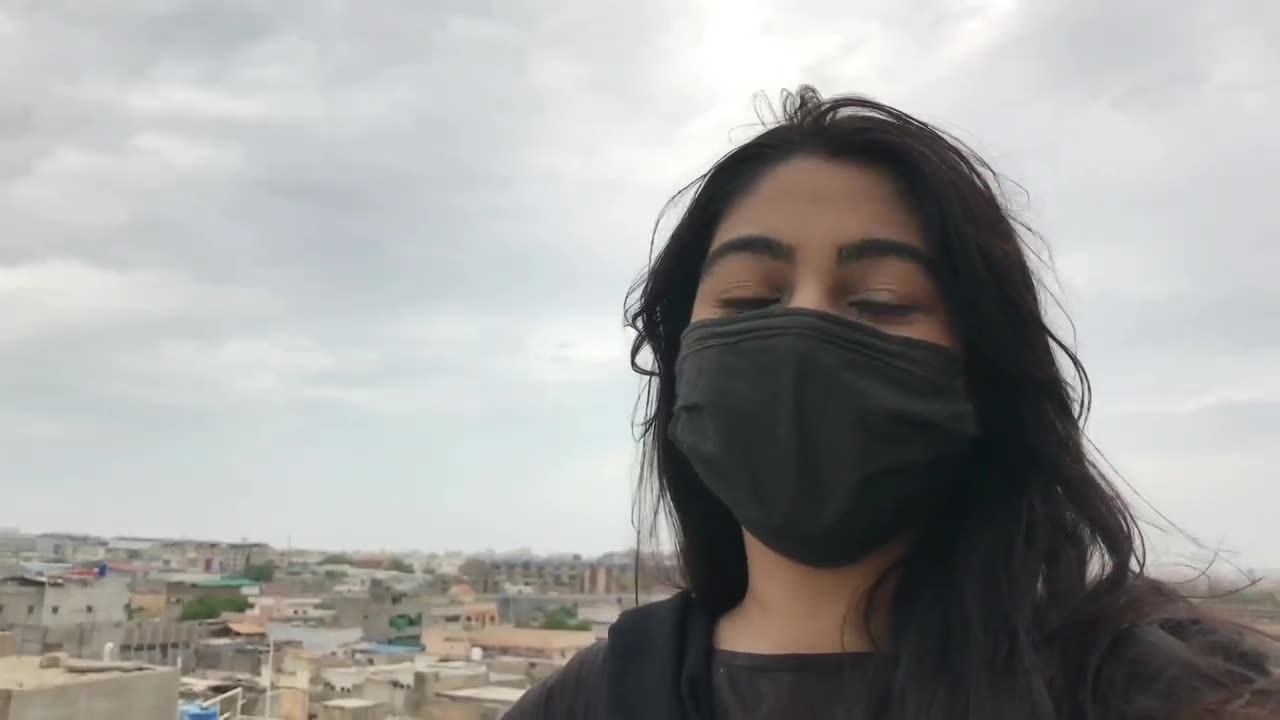 Karachi ki barish🌨️//A riany day vlog