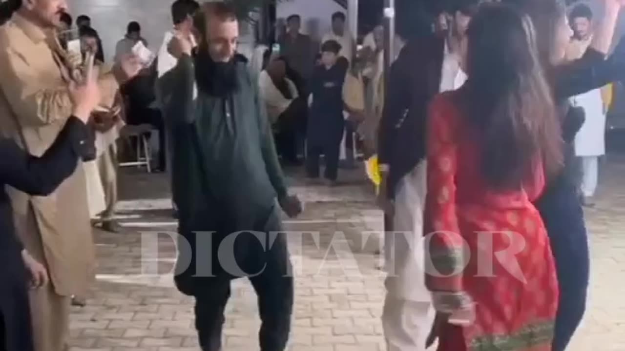 Funny Dance