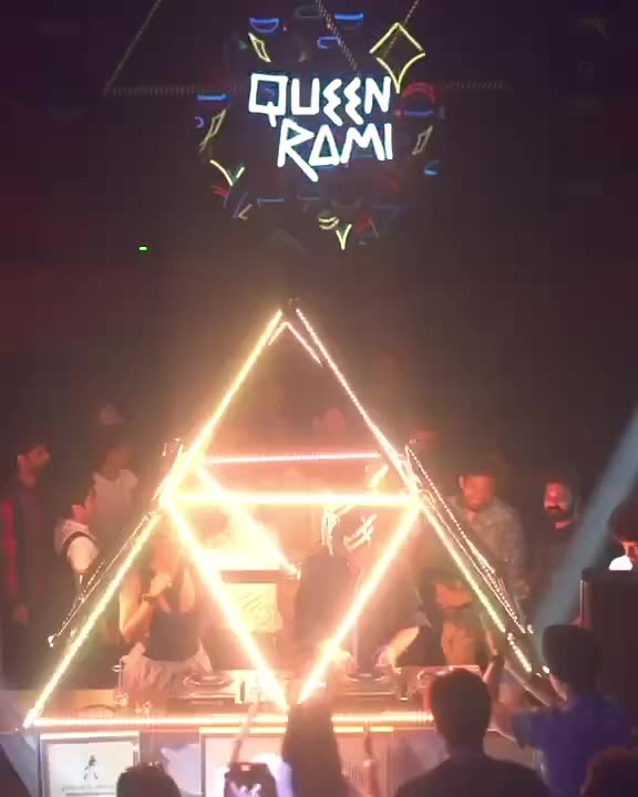 Hyenah B2B Queen Rami India