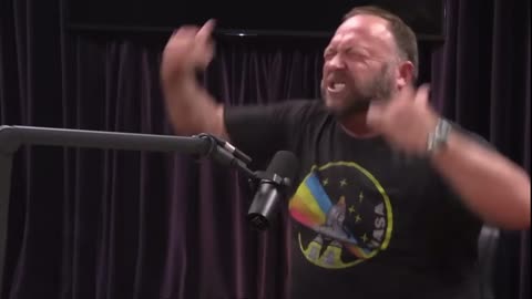 ALEX JONES JOE ROGAN EXPERIENCE FREAKING OUT AT EDDIE BRAVO