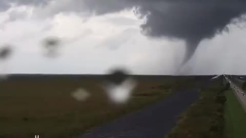 Tornado crossing I-75 west of Fort Lauderdale, Florida