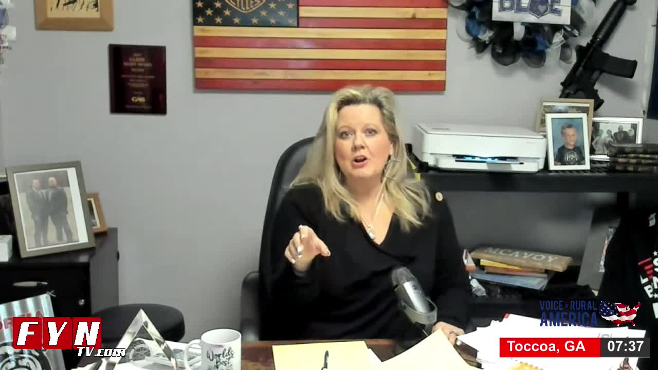 Lori discusses Canadian Border situation, Glenn Beck on Border, and more!