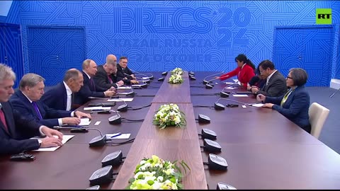 Putin talks with Bolivian President.mp4