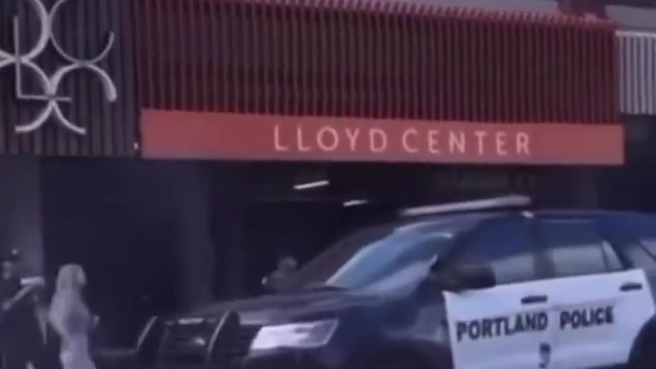 Portland, where the locals chase out the cops