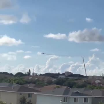 Helicóptero dos Bombeiros cai na Flórida.