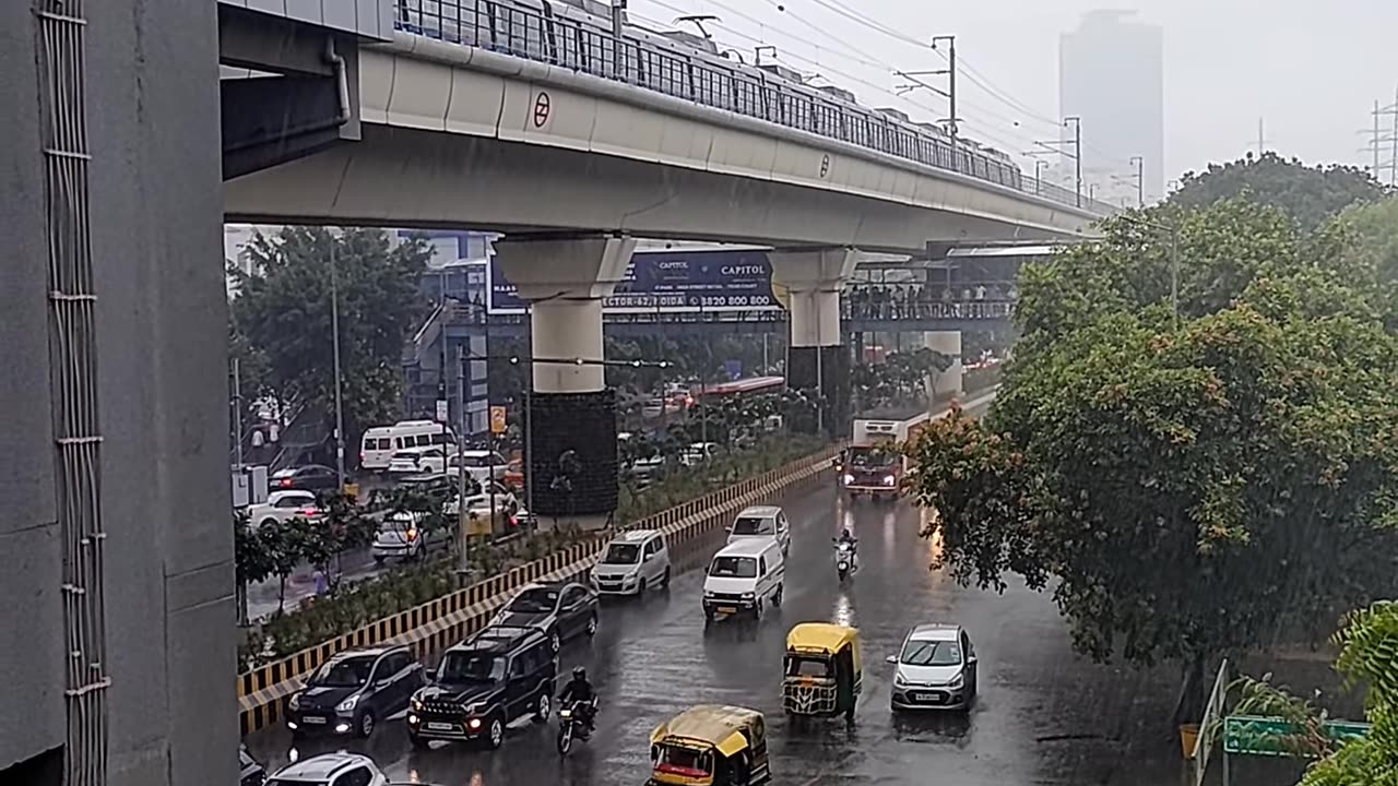 DELHI METRO