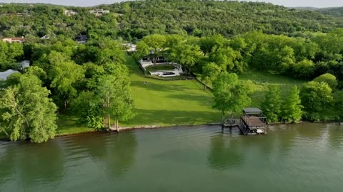 Super Prime Waterfront Estate in Austin, Texas