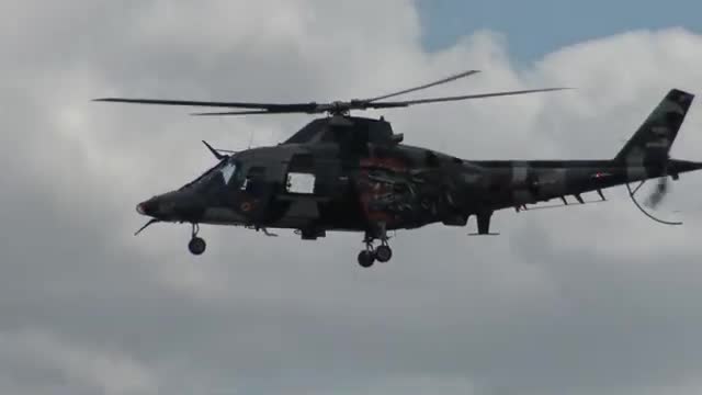 Meeting Albert 2022 - Hélico A109 Display Team Belgian Air Force