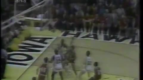 January 22, 1987 - Iowa Handles Bob Knight's Indiana Hoosiers, Puts 3 Digits on the Board