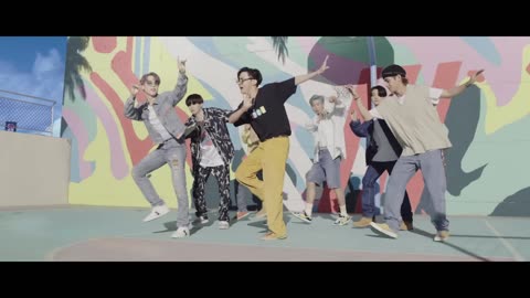 BTS (EE) 'Dynamite' Official MV