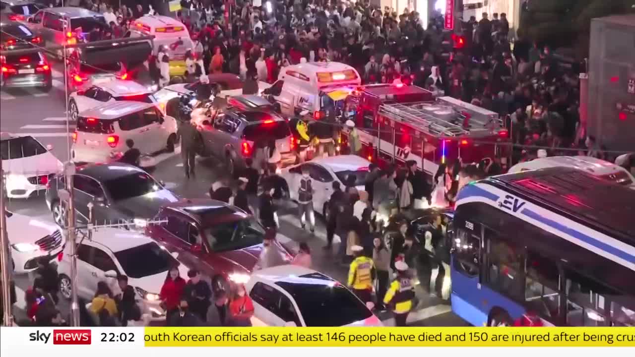 South Korea: At least 146 dead following stampede