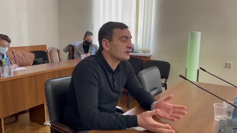 Агрба - У нас, действительно, накопилось очень много вопросов к исполнительной ветви власти