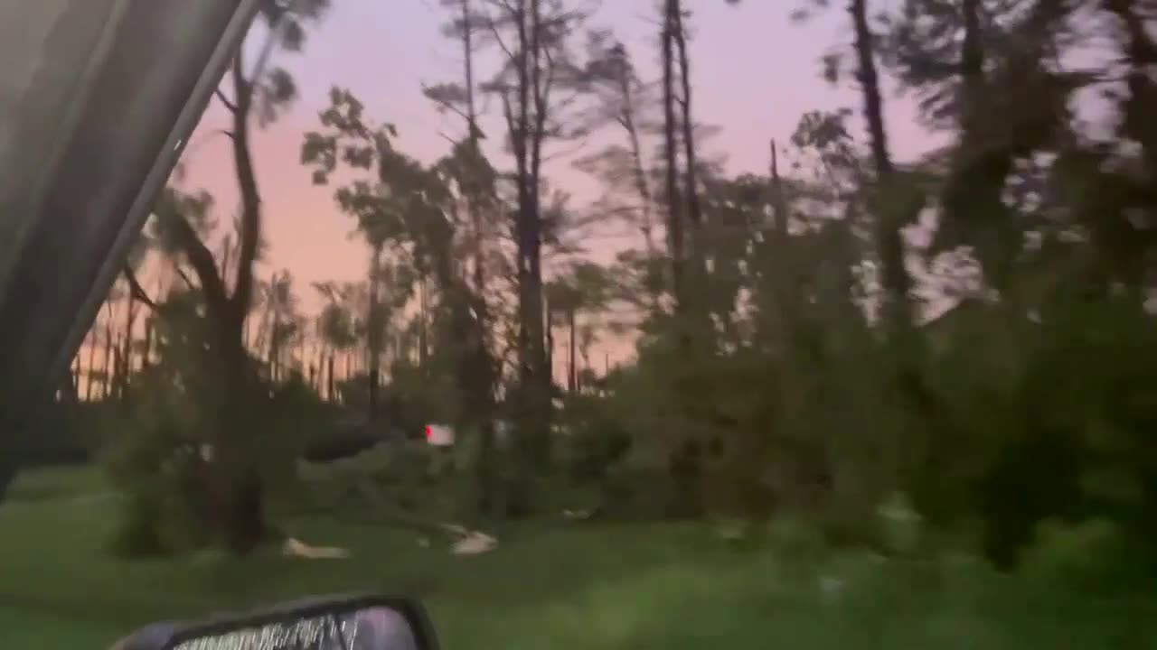 Tornado damage in Janesville, Wisconsin