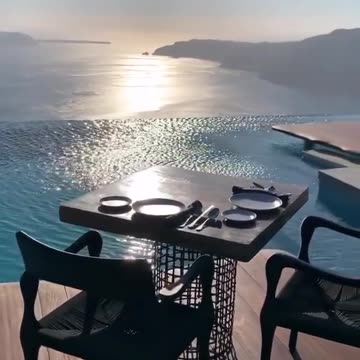 Stunning view of Santorini!