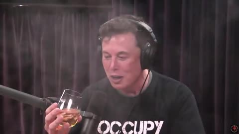 ELON MUSK SMOKE WEED ON A PODCAST!