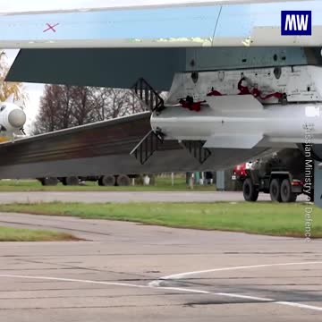 Su-35S aircraft on combat mission
