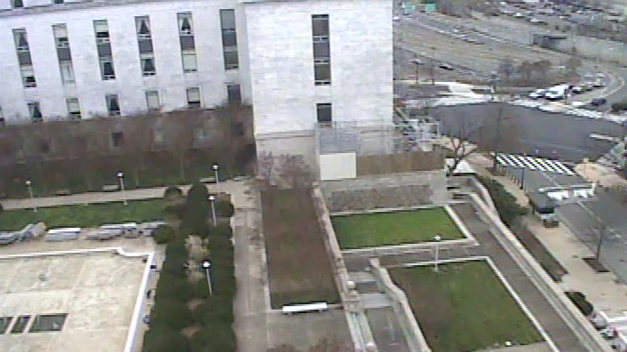 3108RHOBRFNorthwestRoofCourtyard_2021-01-06_13h04min28s473ms.mp4