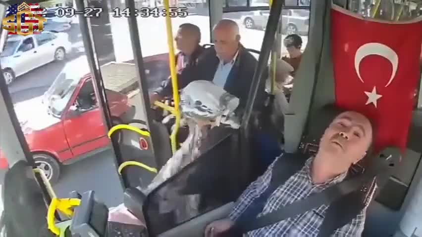 Turkish Bus Driver Dies from SADS as bus is in motion. Nothing to see here, right MSM?