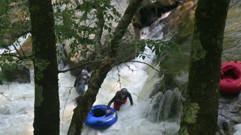 Cleaning Up The Doe River And Tubing Down ''Body Snatcher''