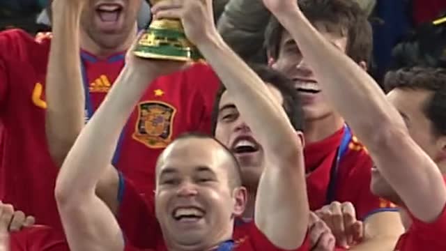 A winning goal fit for an iconic final ✨#iniesta #sefutbol #españa